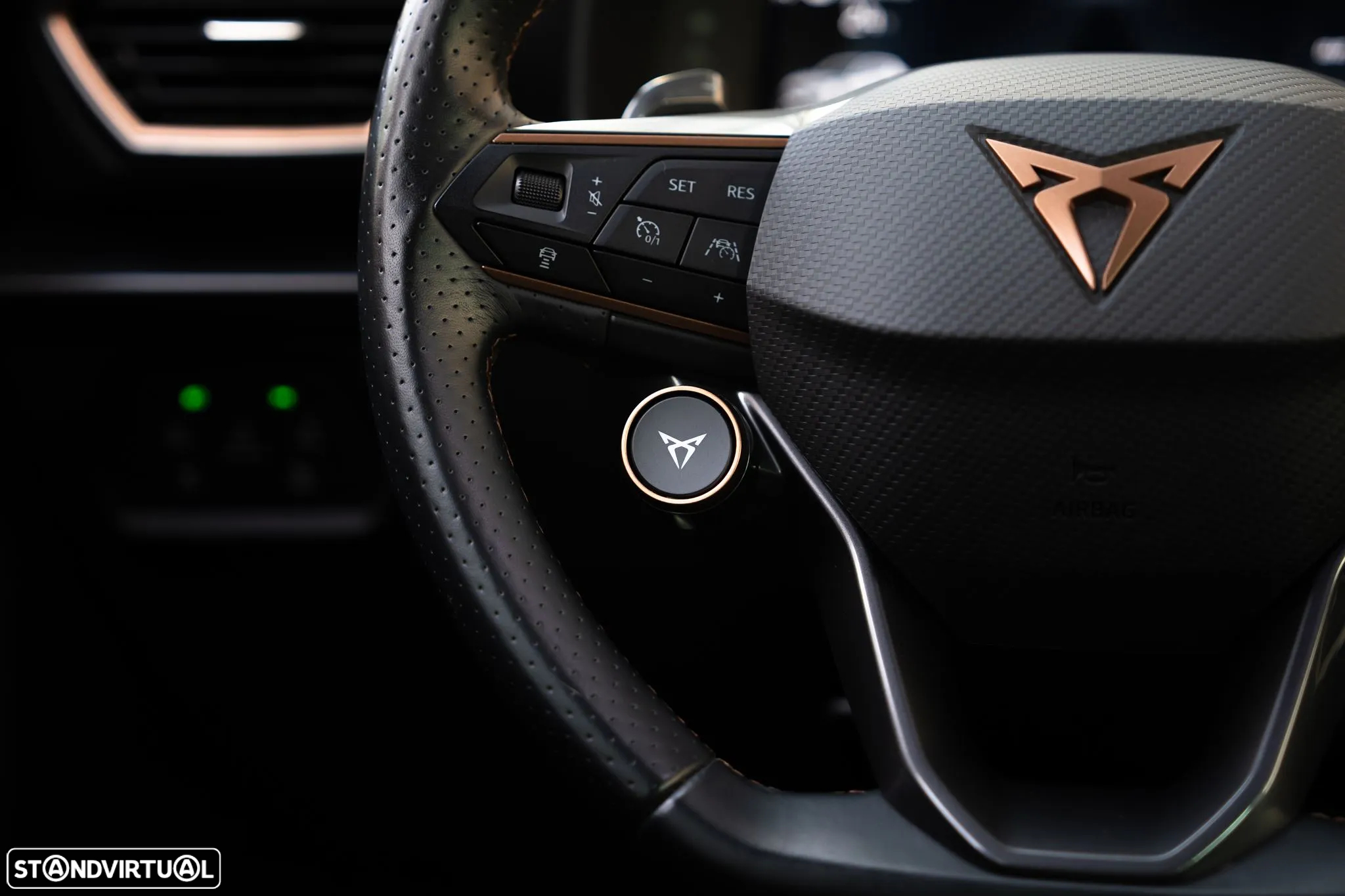 Cupra Formentor 1.4 e-Hybrid DSG VZ - 45