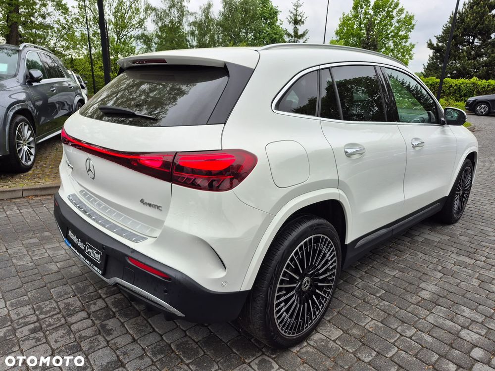 Mercedes-Benz EQA 300 4Matic - 12