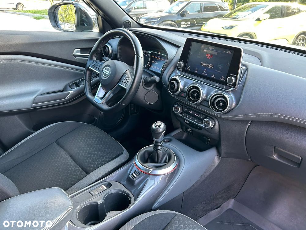 Nissan Juke 1.0 DIG-T N-Connecta - 20