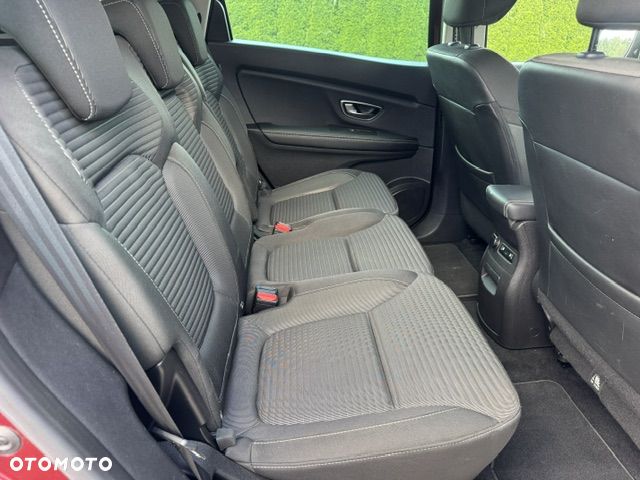 Renault Scenic - 21