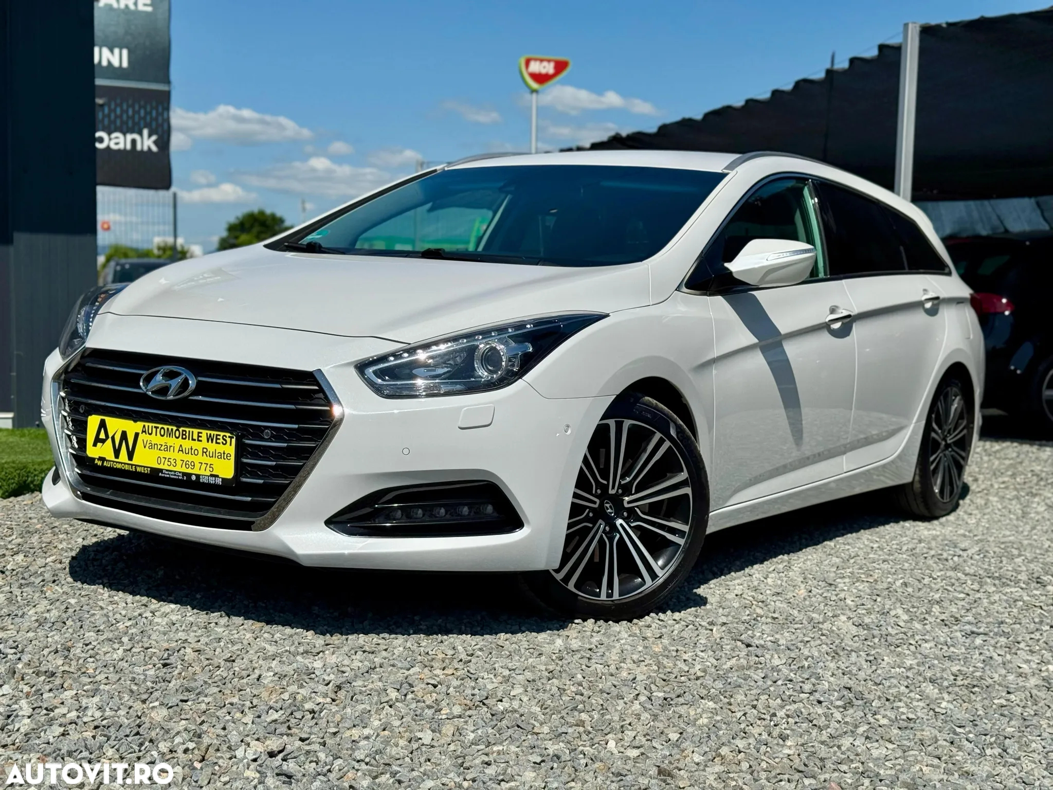 Hyundai i40 Kombi blue 1.7 CRDi DCT Premium - 18