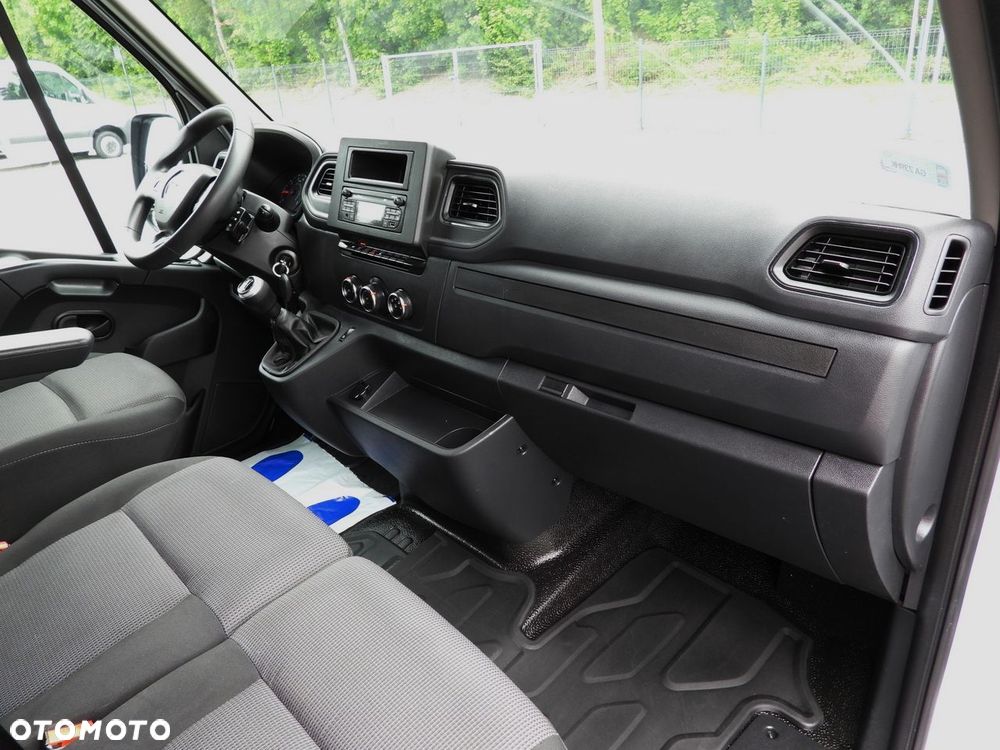 Renault MASTER PLANDEKA 10 PALET WEBASTO TEMPOMAT LEDY PNEUMATYKA KLIMATYZACJA  165KM - 38