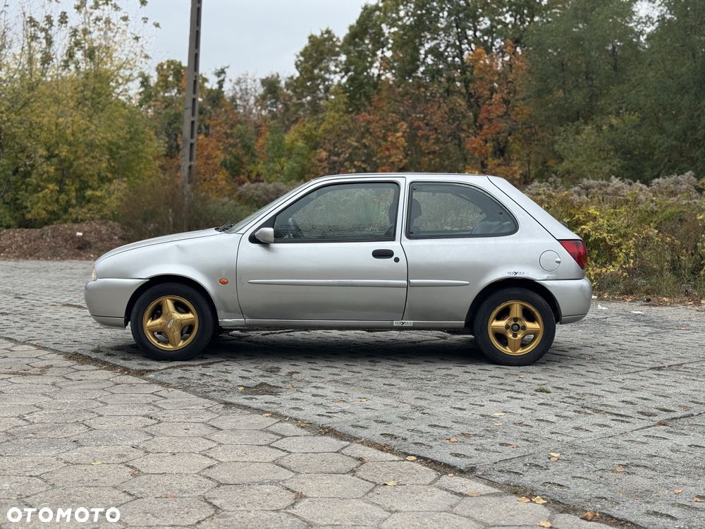 Ford Fiesta - 3