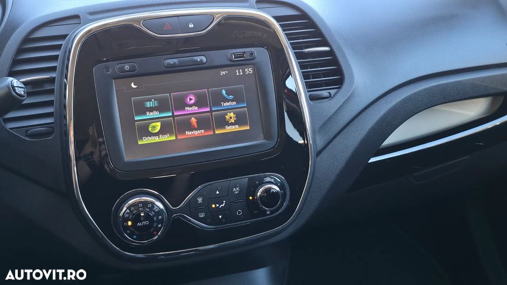 Renault Captur TCe 120 EDC Helly Hansen - 24