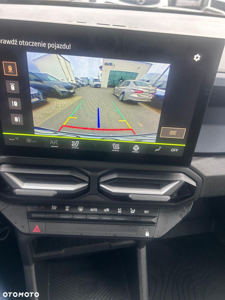 Dacia Duster 1.6 Full Hybrid 140 Journey MMT - 15