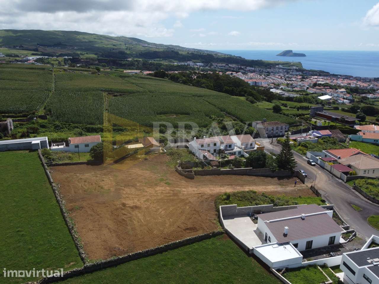 Terreno com Vista Mar para o Monte Brasil – Oportunidade de - Grande imagem: 4/4