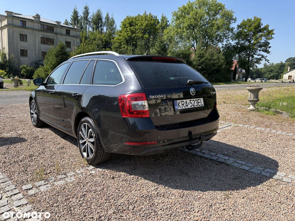 Skoda Octavia 2.0 TDI (Green tec) DSG Ambition - 11