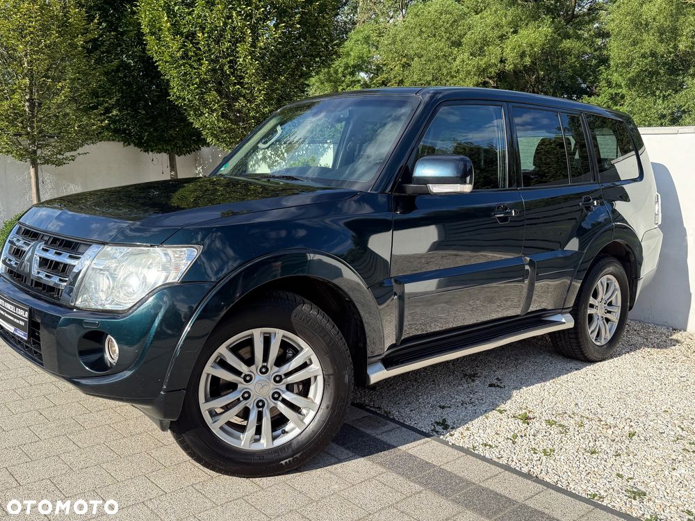 Mitsubishi Pajero 3.2 DI-D Automatik Limited Edition - 9