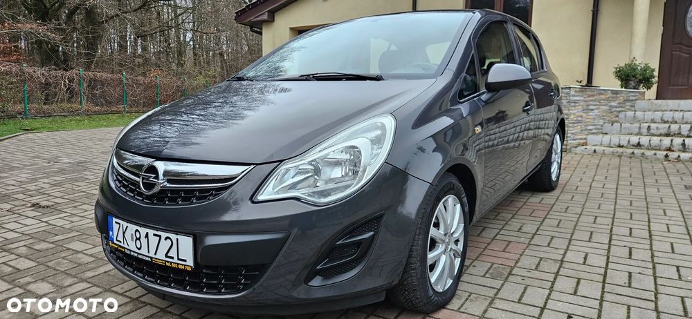 Opel Corsa 1.4 16V Color Edition - 1