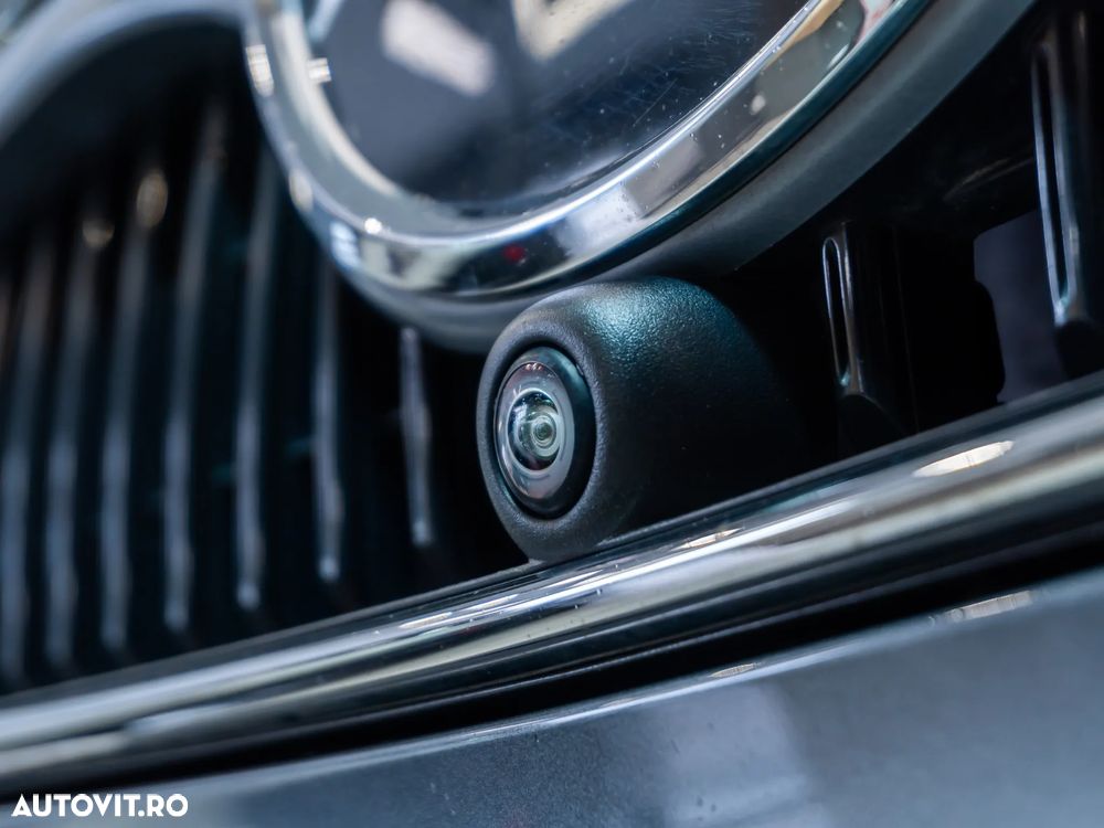 Mercedes-Benz GLC 300 e 4Matic 9G-TRONIC Edition Avantgarde - 13