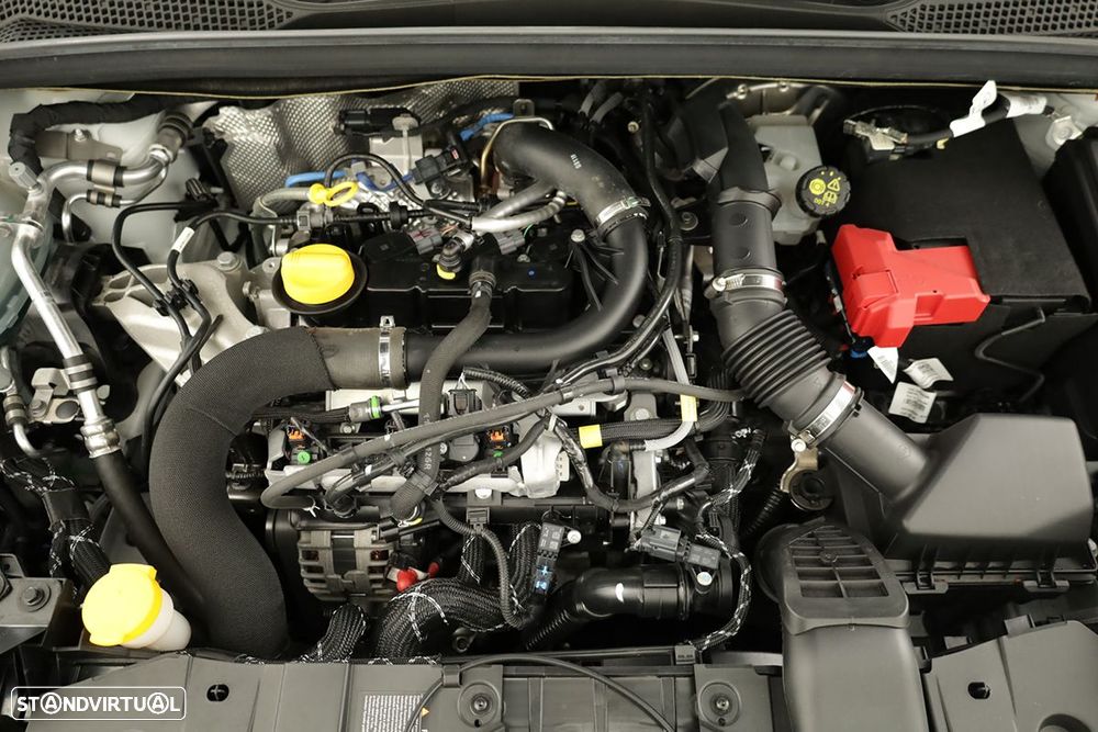 Renault Captur 1.0 TCe Techno Bi-Fuel - 27