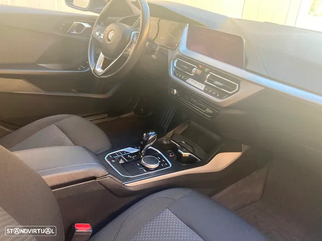 BMW 118 d Aut. Advantage - 27