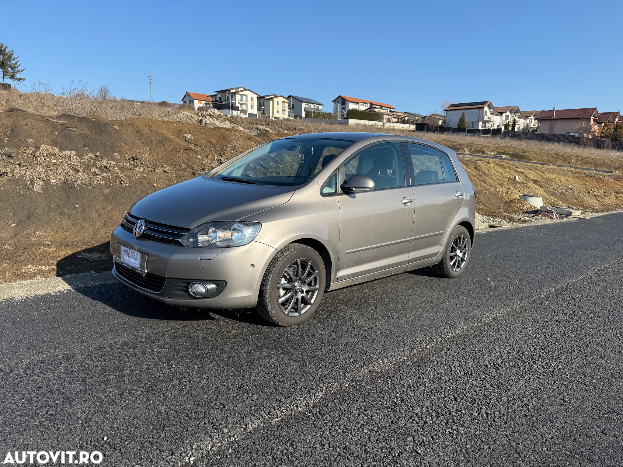 Volkswagen Golf Plus 1.6 TDI DPF BMT Highline DSG - 15