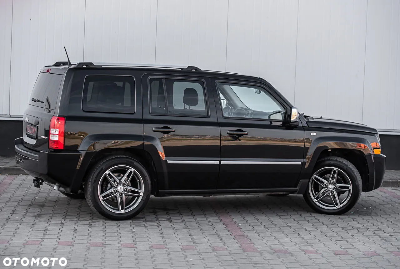 Jeep Patriot 2.4 Limited CVT2 - 14