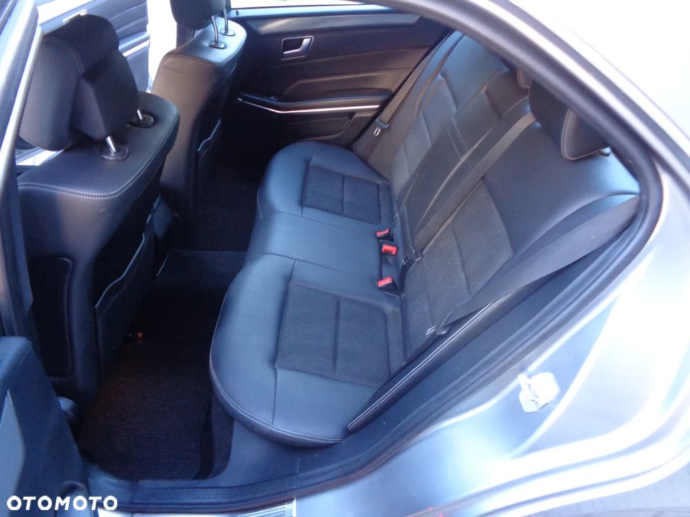Mercedes-Benz Klasa E 200 CDI Elegance - 10