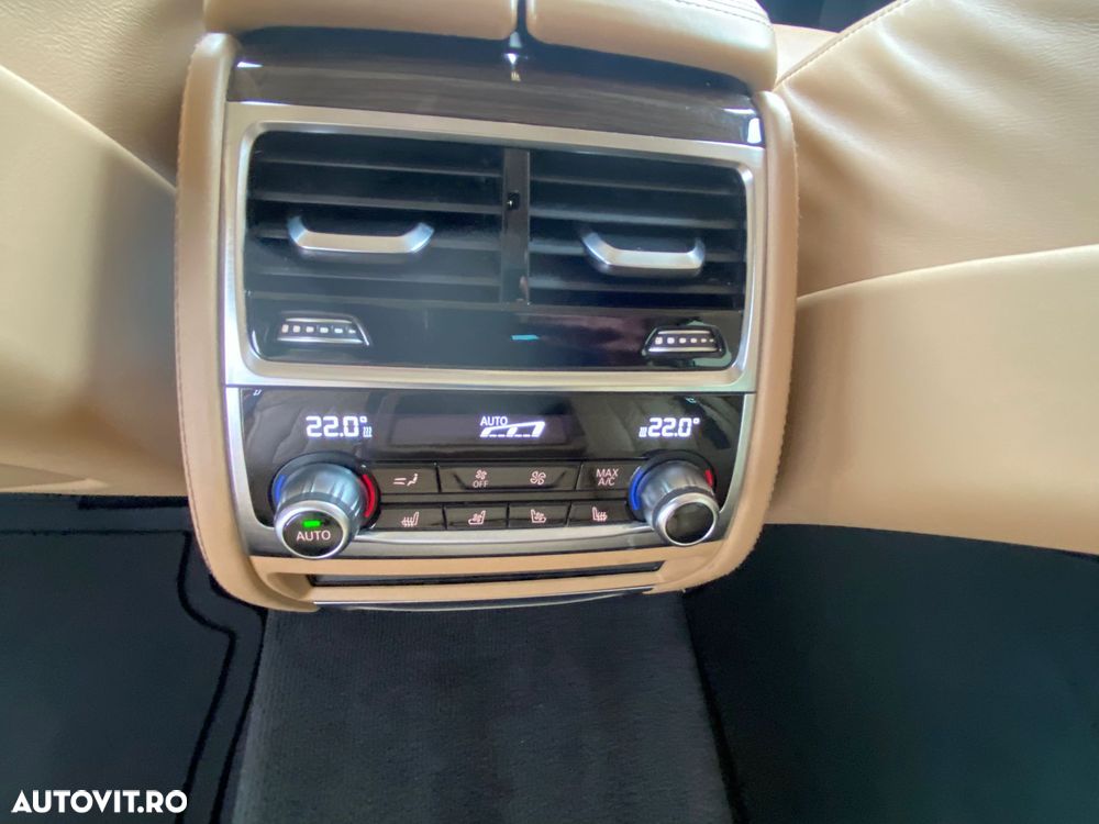 BMW Seria 7 730Ld xDrive - 15
