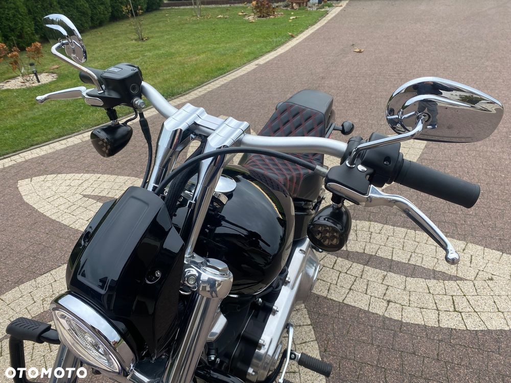 Harley-Davidson Softail Standard - 4