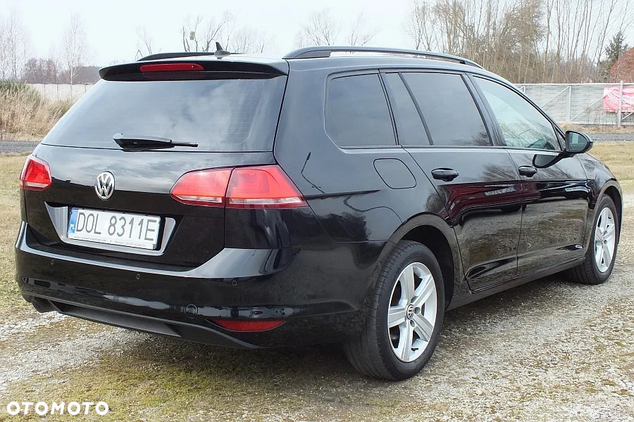 Volkswagen Golf - 31