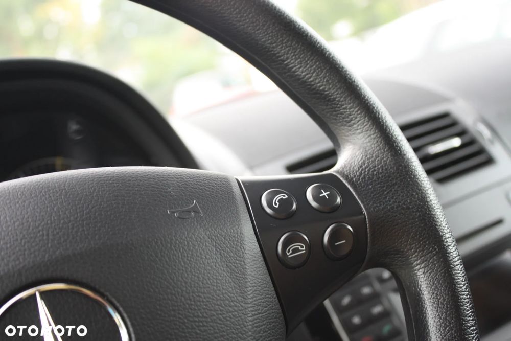 Mercedes-Benz Klasa A 180 BlueEFFICIENCY Elegance - 21