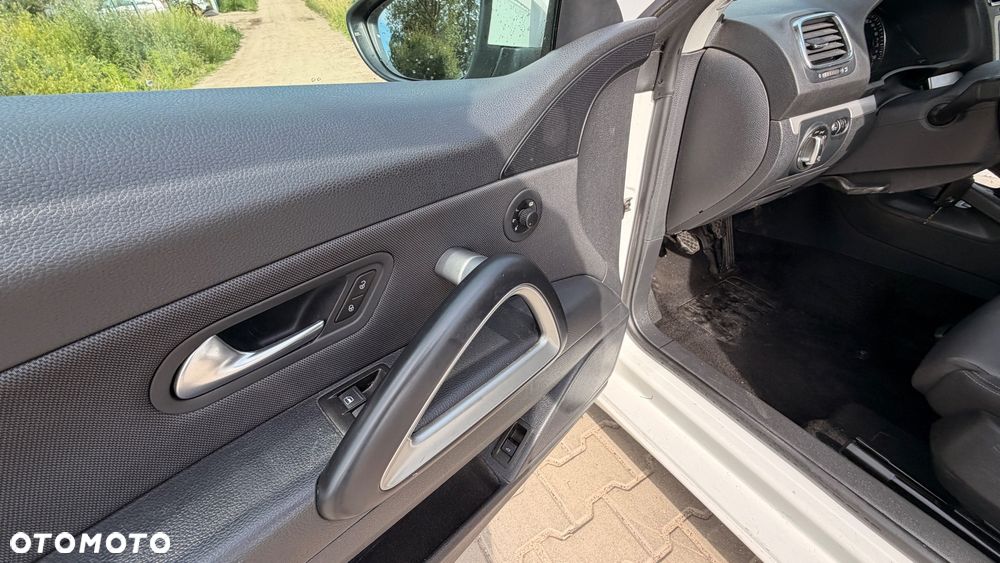 Volkswagen Scirocco 1.4 TSI - 11