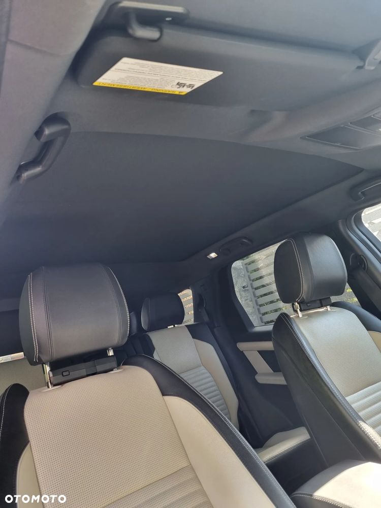 Land Rover Discovery Sport 2.0 P250 mHEV R-Dynamic S - 10