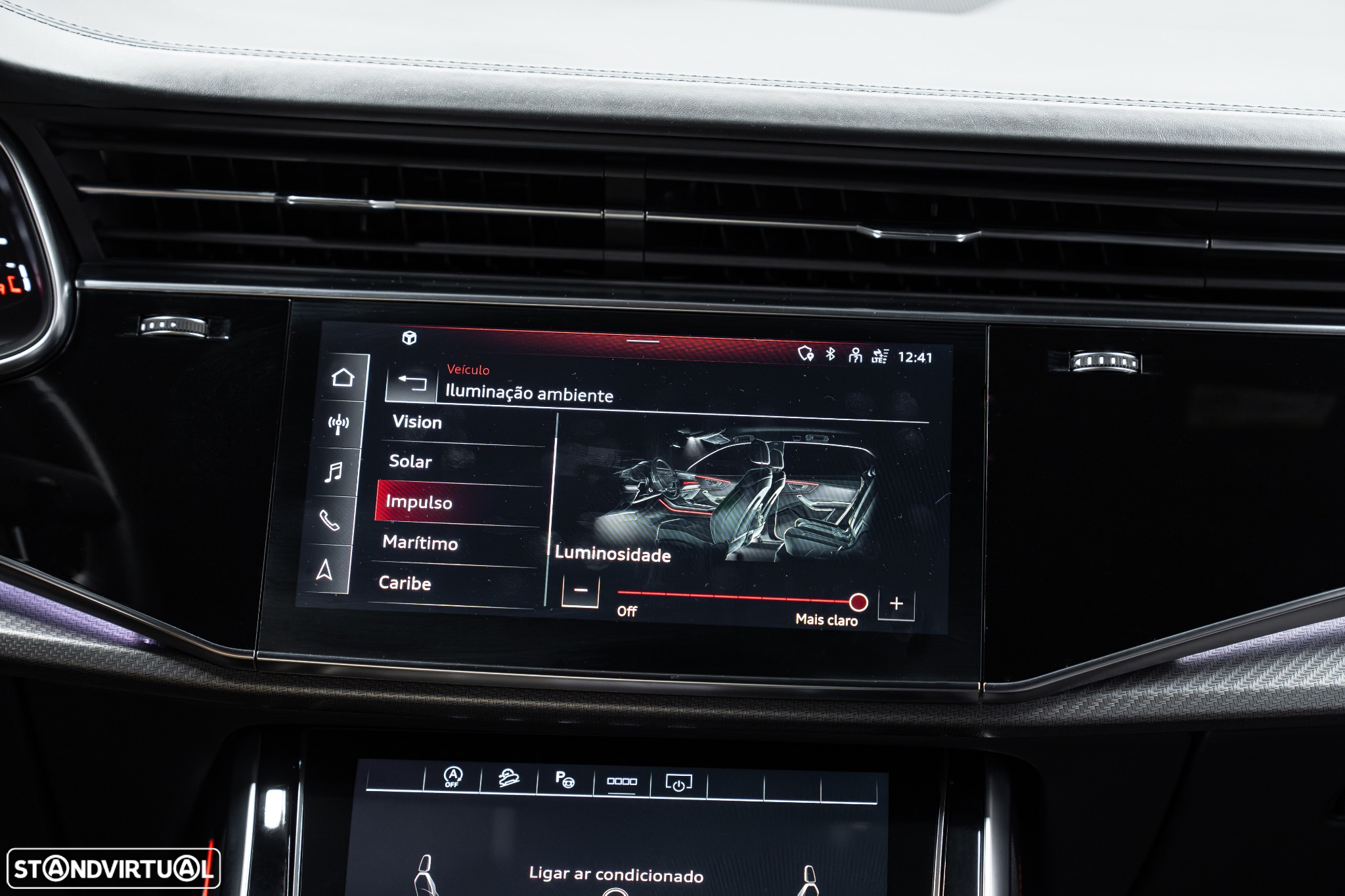 Audi RS Q8 4.0 TFSI quattro Tiptronic - 49