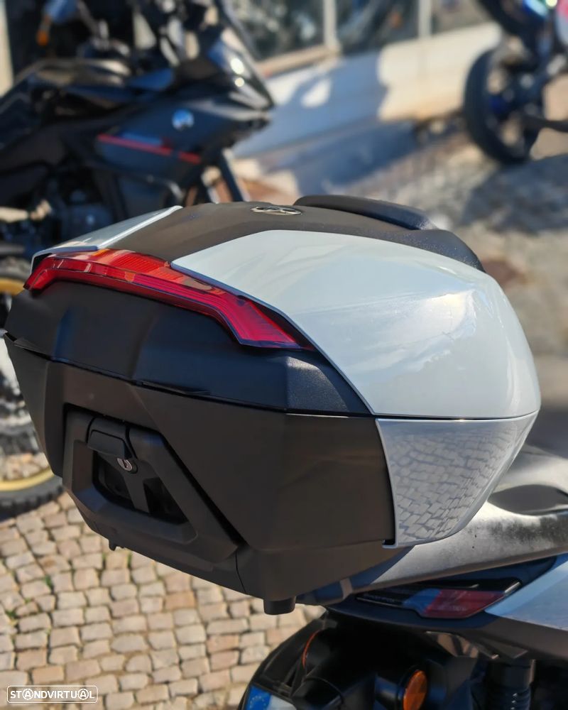 Yamaha NMAX Tech max - 7