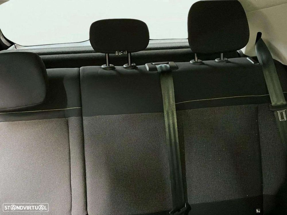 Citroën C3 1.2 PureTech Plus - 16