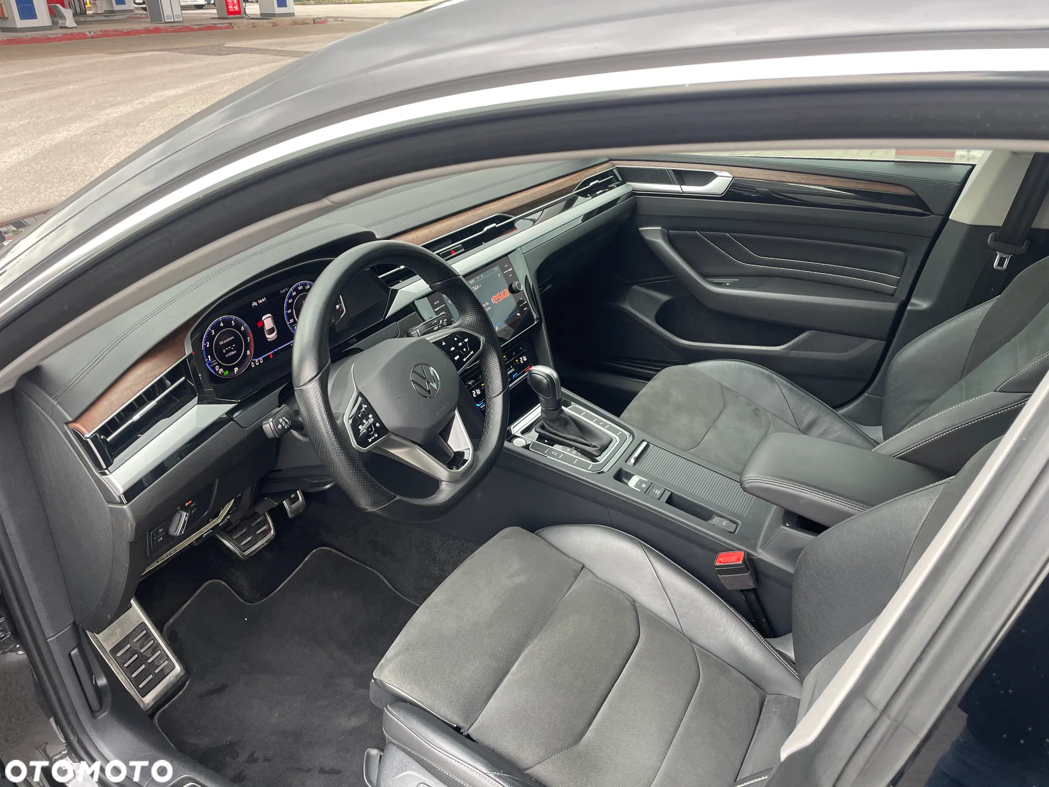 Volkswagen Arteon 2.0 TSI Elegance DSG - 28