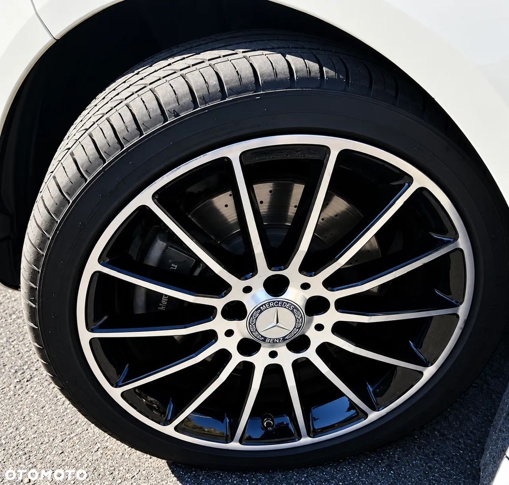 Mercedes-Benz CLA 250 4Matic 7G-DCT AMG Line - 16