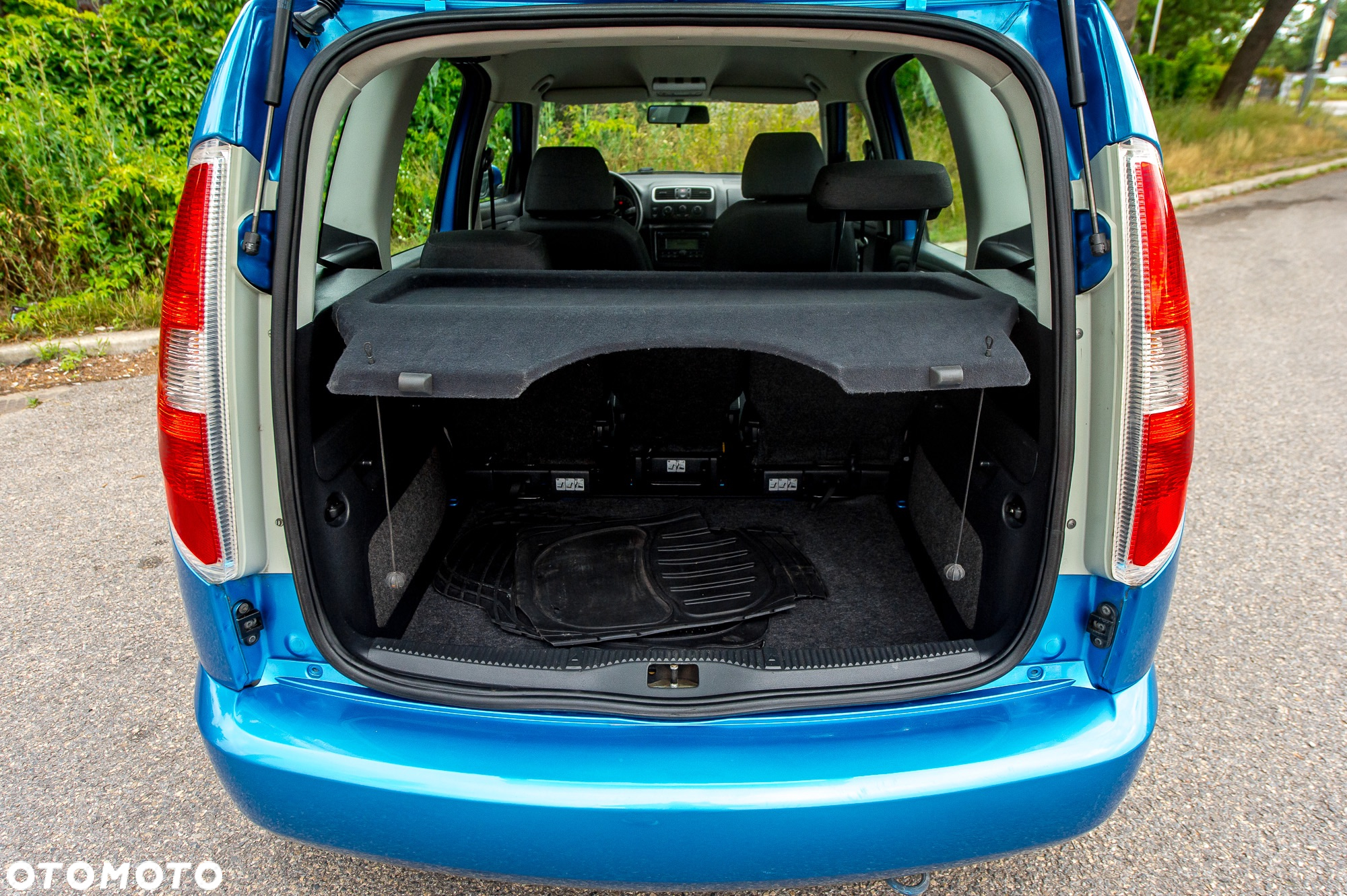 Skoda Roomster 1.6 16V Comfort - 28