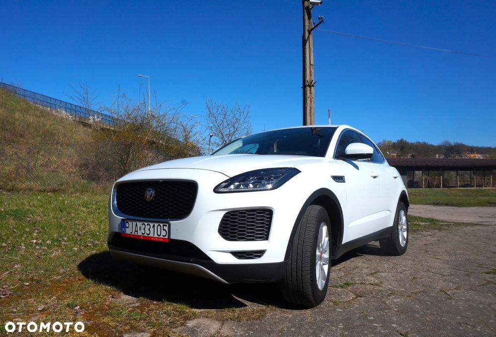 Jaguar E-Pace P250 AWD R-Dynamic S - 4