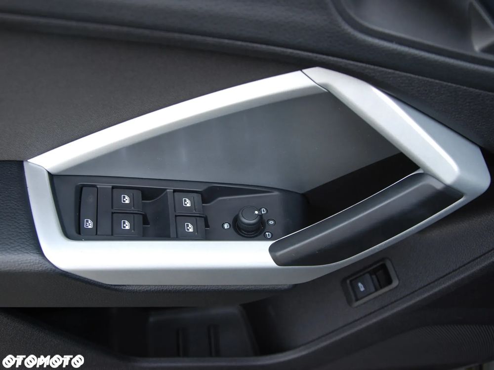 Audi Q3 40 TFSI Quattro Advanced S tronic - 33