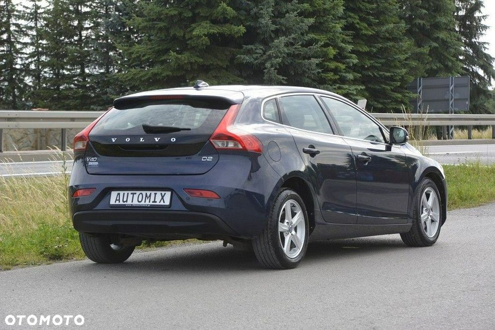 Volvo V40 D2 Powershift Momentum - 7