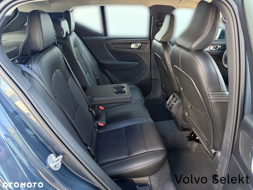 Volvo XC 40 - 26