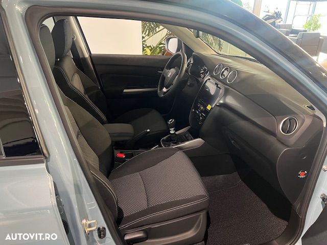 Suzuki Vitara 1.4 Boosterjet 6MT MHEV Passion - 6