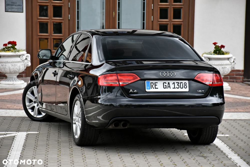 Audi A4 Limousine 1.8 TFSI Attraction - 14