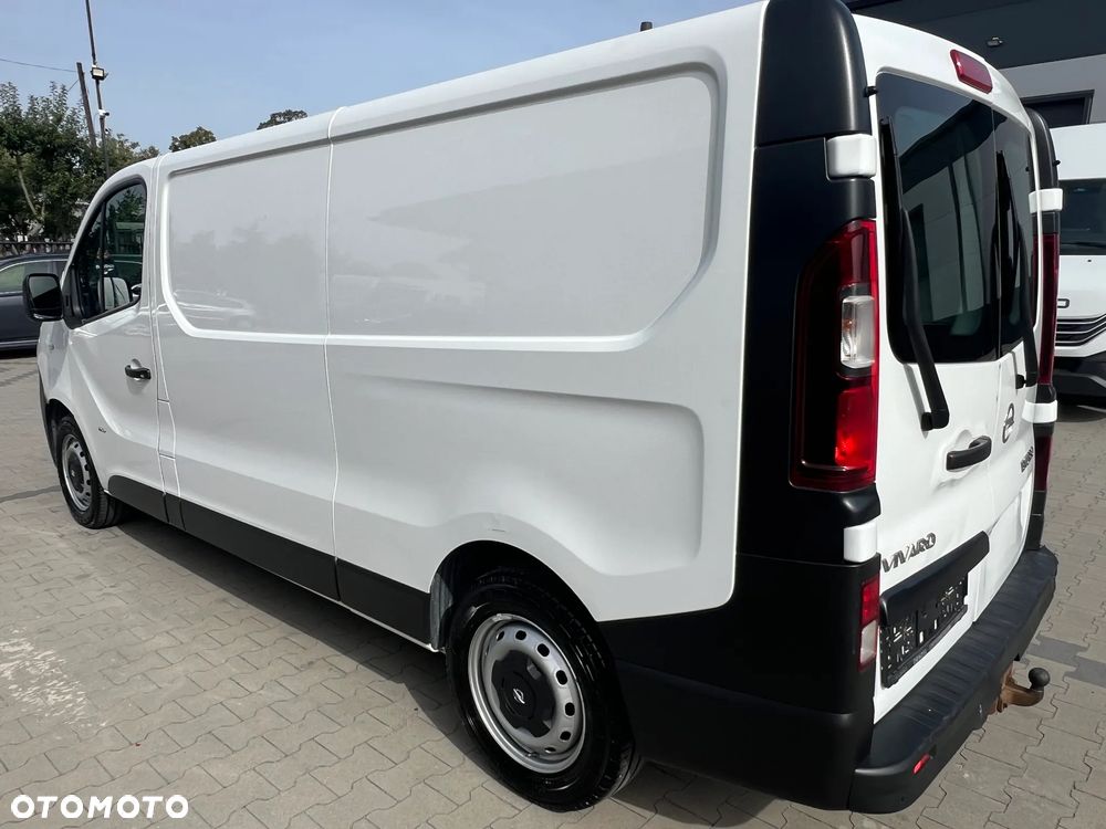 Opel Vivaro - 5