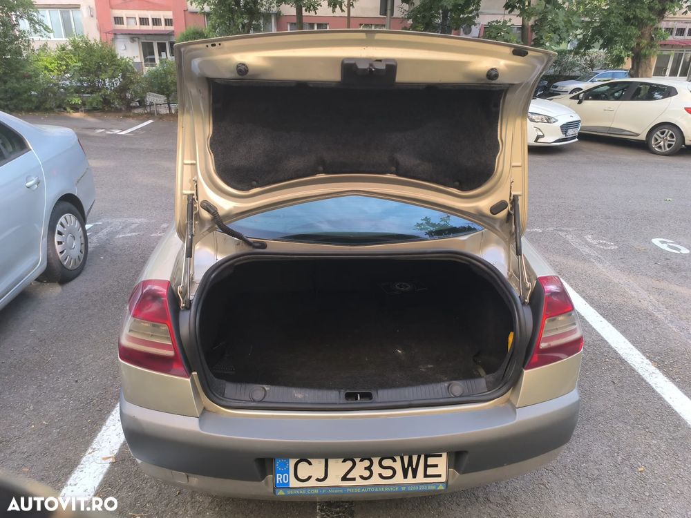 Renault Megane - 17