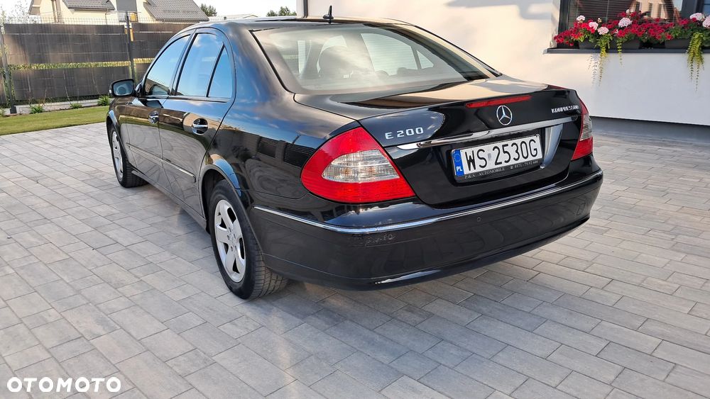 Mercedes-Benz Klasa E 200 Kompressor Elegance - 30