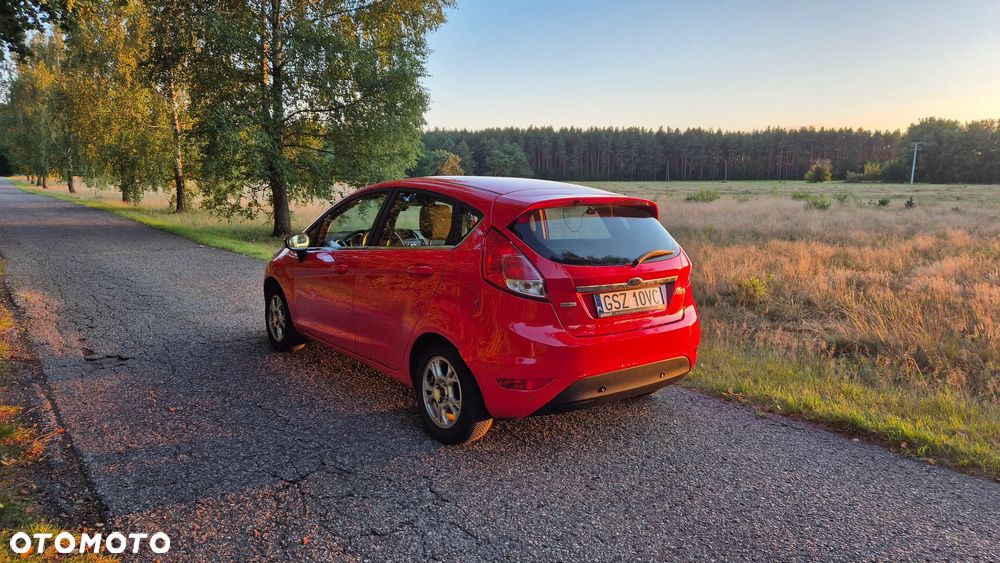 Ford Fiesta 1.6 TDCI Titanium - 6