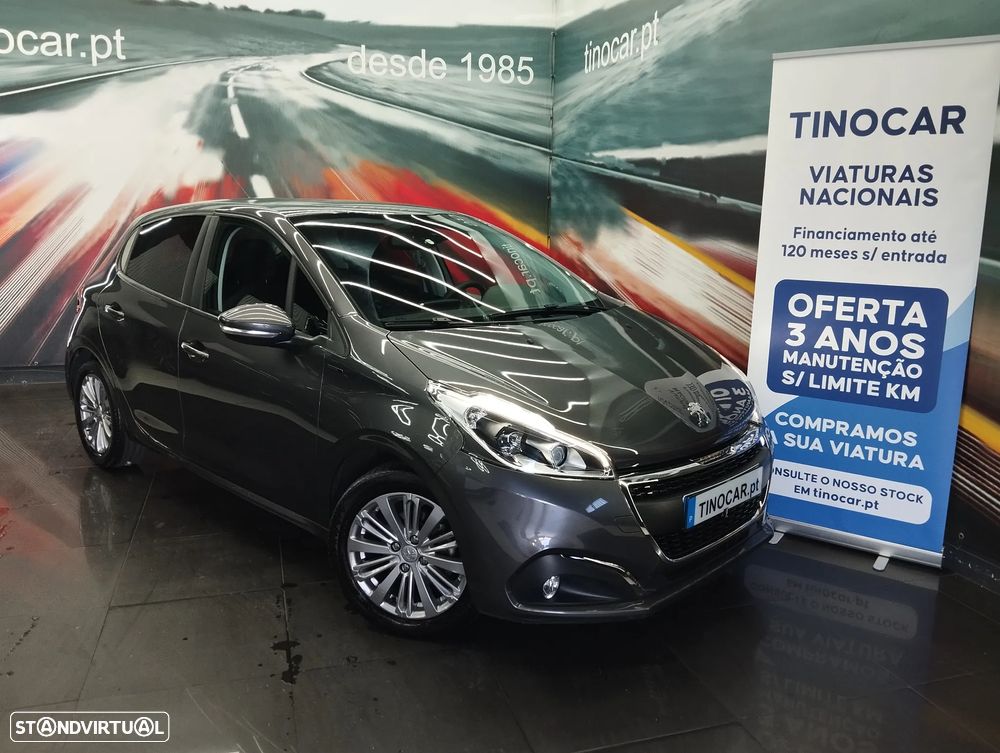 Peugeot 208 1.2 PureTech Signature - 2