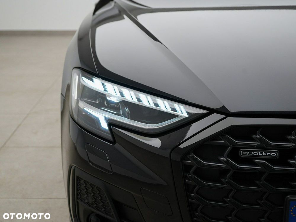 Audi A8 - 9