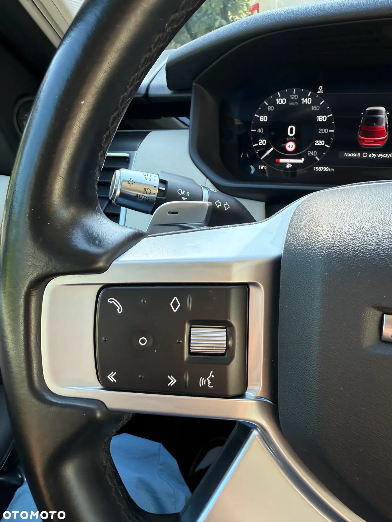 Land Rover Discovery - 15