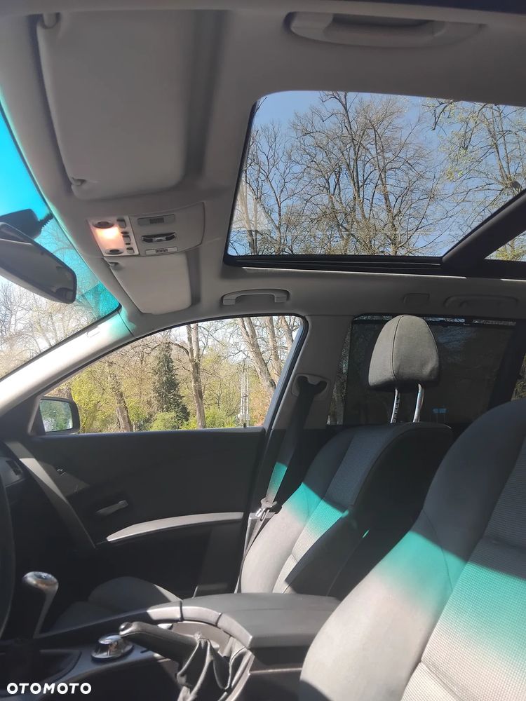 BMW Seria 5 - 12