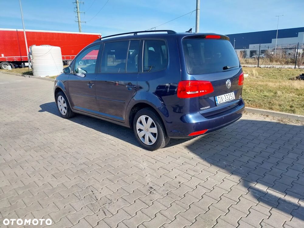 Volkswagen Touran 1.6 TDI DPF Comfortline - 4