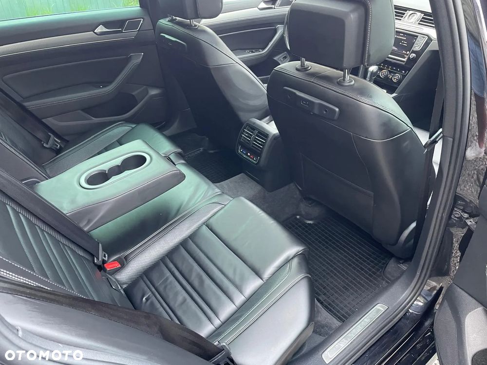 Volkswagen Passat 2.0 TDI 4Mot Elegance DSG - 13