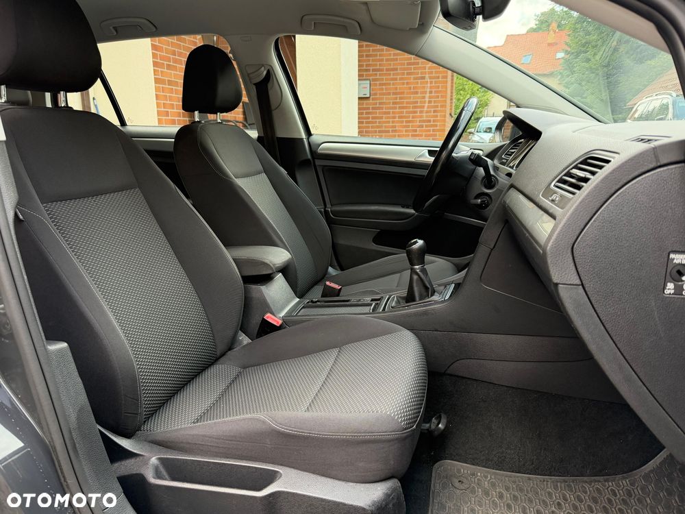 Volkswagen Golf 1.6 TDI BMT Comfortline - 5