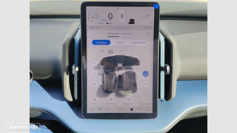 Volvo EX30 69 kWh Single Motor Extended Range Core - 20