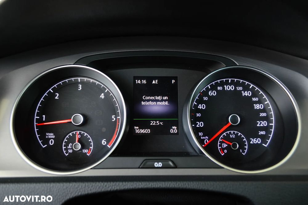 Volkswagen Golf 1.6 TDI DSG BMT Highline - 17